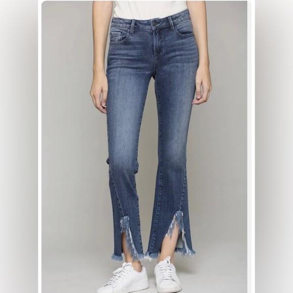 Hidden Happi flare frayed hem jeans size 26 - Picture 1 of 6